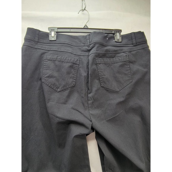 JM Collection Women's Classic Straight Leg Pants, Size 18P, NWOT - Picture 8 of 10